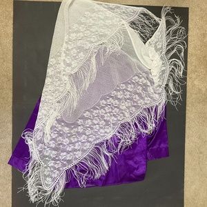 White Floral  Lace Fringed Shawl Scarf